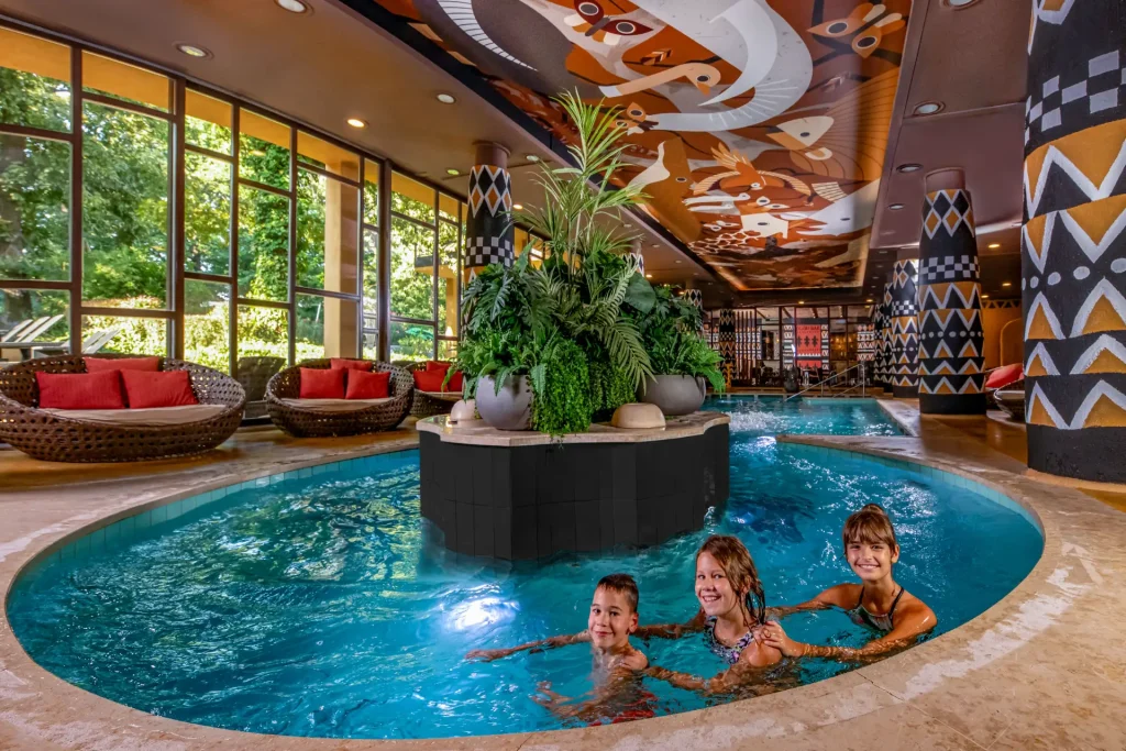 bambara felsotarkany bambara wellness pihenes gyerekek a medenceben
